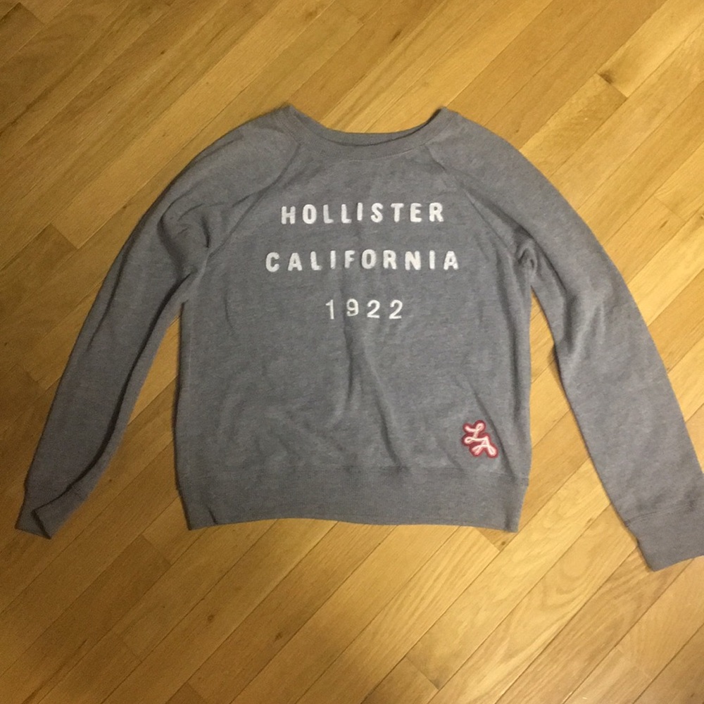 Hollister shirt